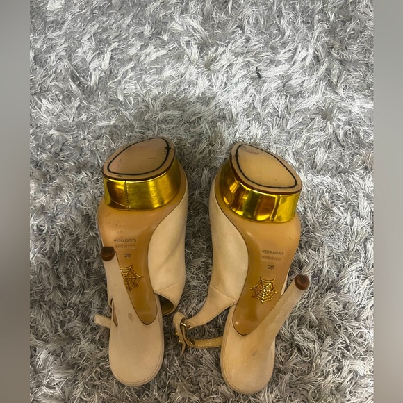 Charlotte Olympia Cream Gold Platform Heels size 8-8.5 - Picture 4 of 7
